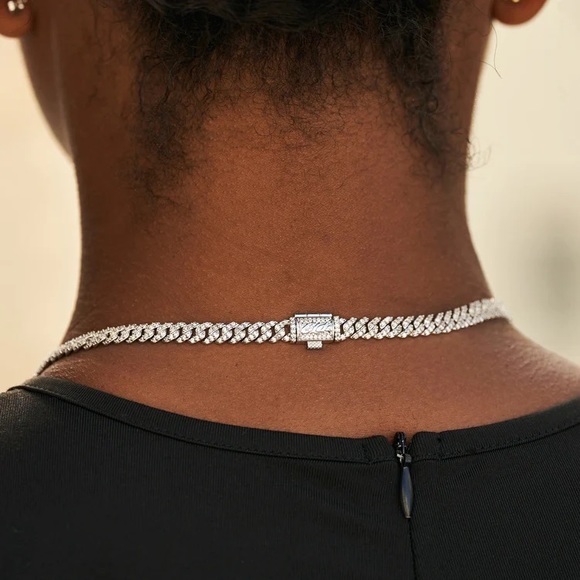 Micro Diamond Prong Cuban Necklace in White Gold - 6mm 18’ - Picture 2 of 4